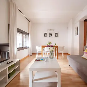  Apartamento Zona Sagrada Familia