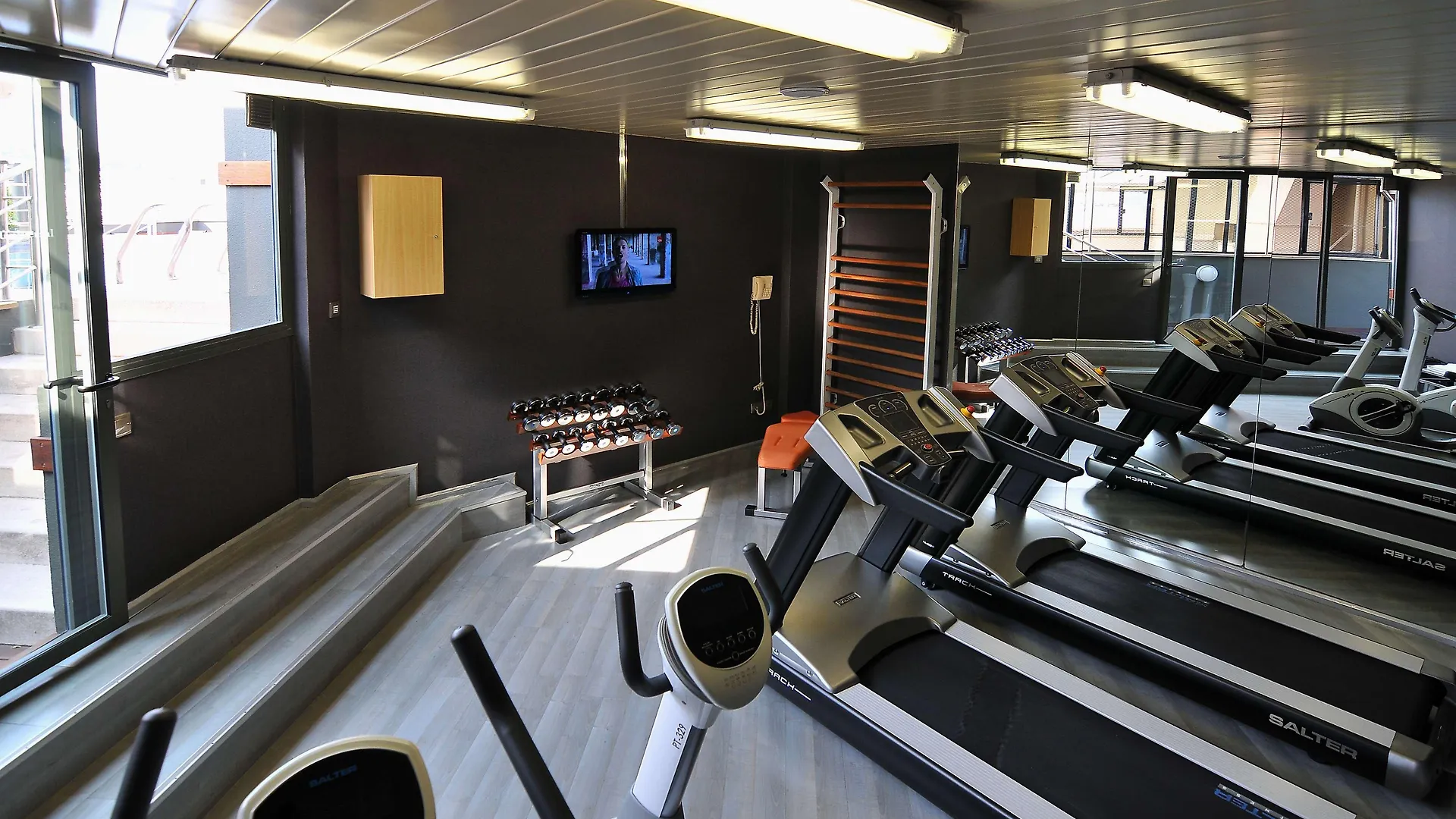 Hotel Barcelona Universal 4*,  İspanya