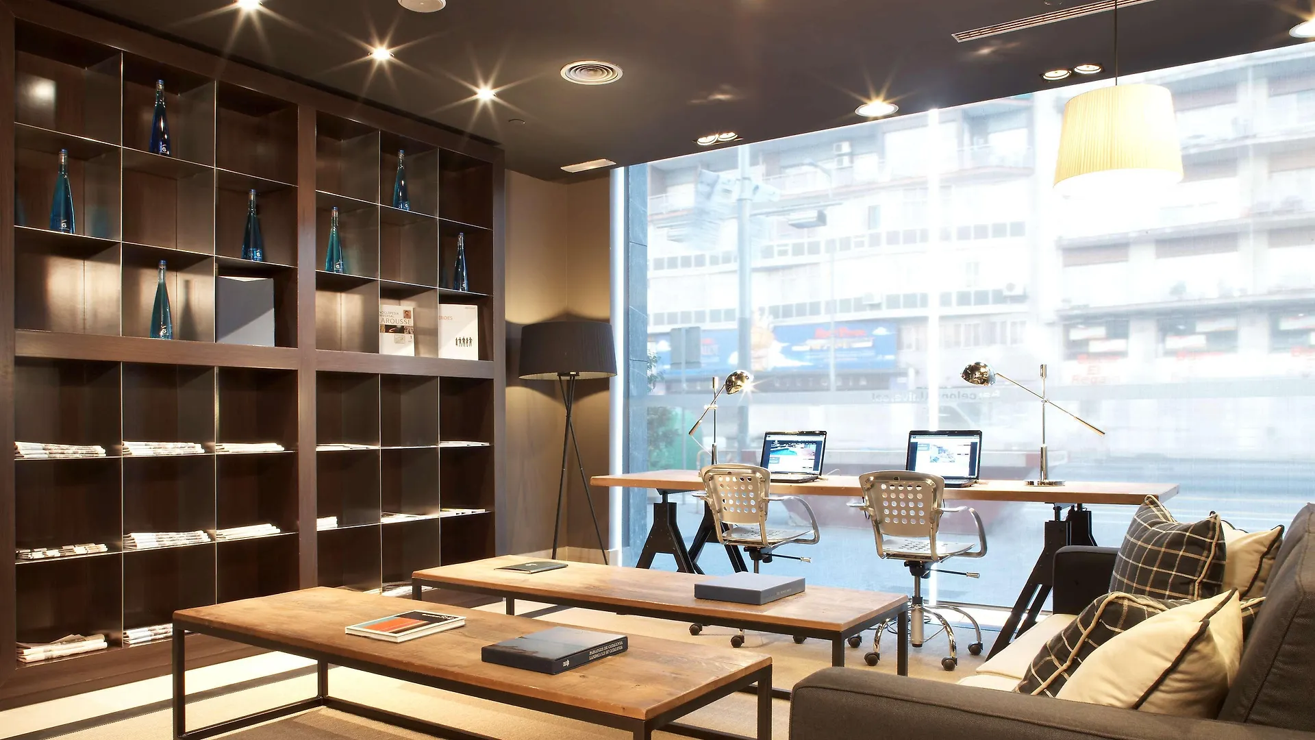****  Hotel Barcelona Universal İspanya