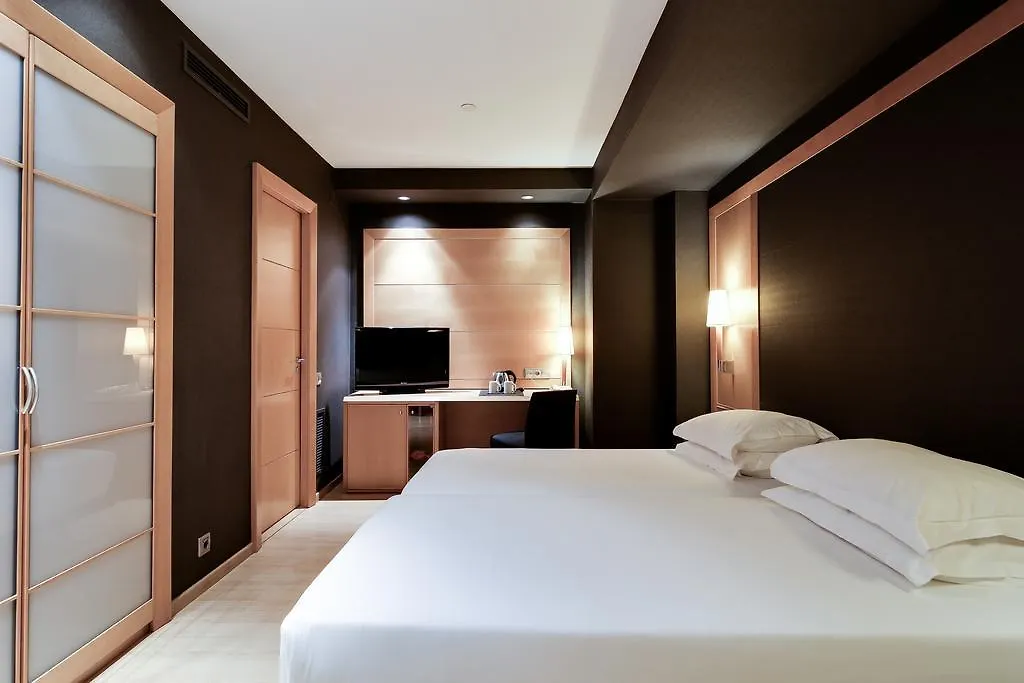 ****  Hotel Barcelona Universal İspanya